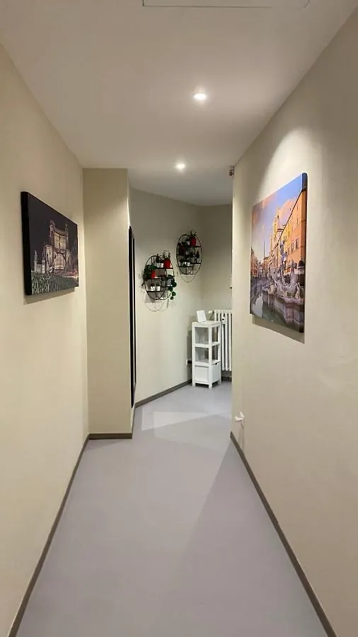 Ele Rooms San Pietro Roma 0*,  Italia